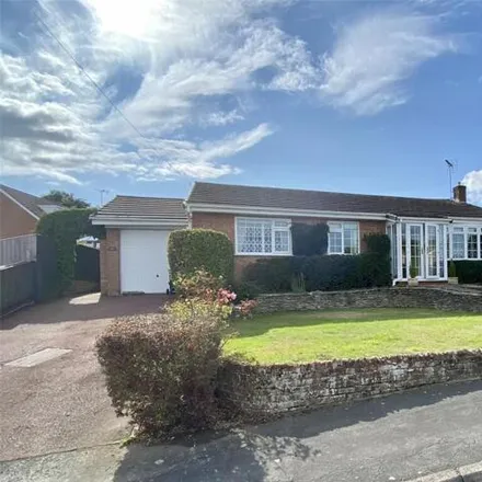 Buy this 3 bed house on unnamed road in Ruabon, LL14 6EG
