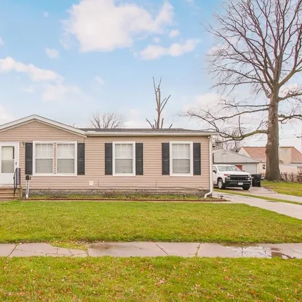 Buy this 4 bed house on 11800 Guardian Boulevard in Cleveland, OH 44135