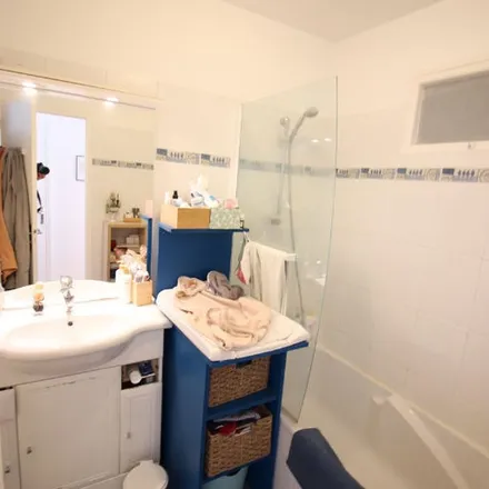 Rent this 3 bed apartment on 9 Rue de l'Horloge in 35000 Rennes, France