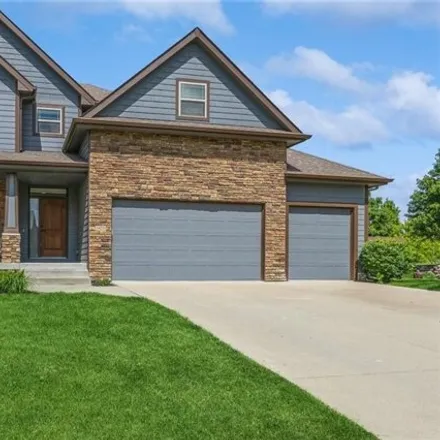 Buy this 5 bed house on 3498 160th Circle in Urbandale, IA 50323