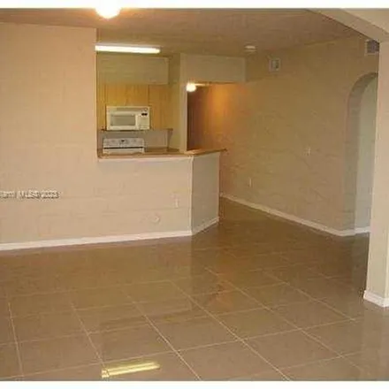 Image 2 - 1459 Belmont Lane, North Lauderdale, FL 33068, USA - Apartment for rent