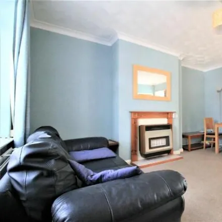 Image 2 - 121 Cadge Road, Norwich, NR5 8DB, United Kingdom - House for rent