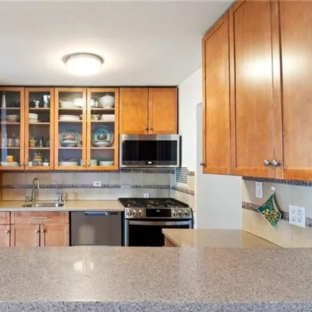 Image 9 - Briar Oaks, New York, NY 10471, USA - Apartment for sale
