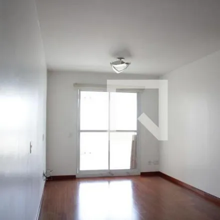 Rent this 3 bed apartment on Avenida Montemagno in 559, Avenida Montemagno
