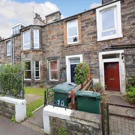 Rent this 3 bed townhouse on 8 Parkvale Place in City of Edinburgh, EH6 8AT