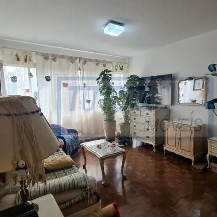 Buy this 2 bed apartment on Alameda Joaquim Eugênio de Lima 988 in Cerqueira César, São Paulo - SP