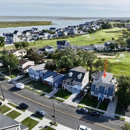 Buy this 6 bed house on 831 Lafayette Place in Brigantine, NJ 08203
