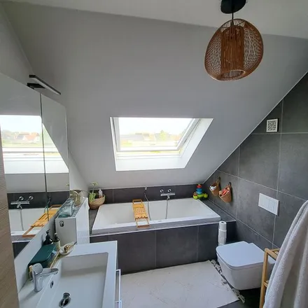 Rent this 3 bed apartment on Vakebuurtstraat 161 in 9990 Maldegem, Belgium