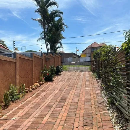 Rent this 4 bed apartment on Russell Place in Broadway, Durban North