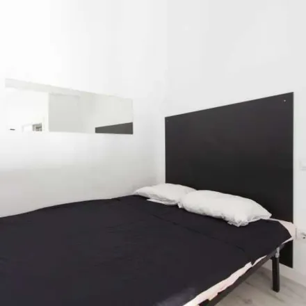 Image 5 - Calle de la Sierra Bullones, 8, 28029 Madrid, Spain - Apartment for rent