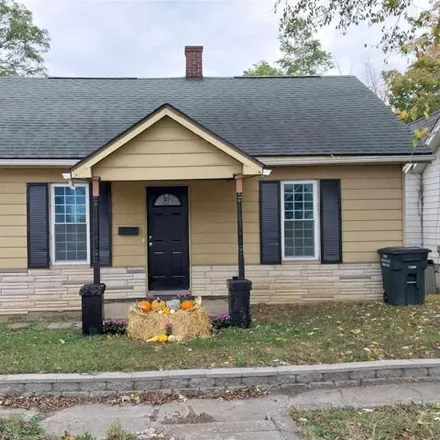 Buy this 2 bed house on 1599 Spring Street in Chester, IL 62233