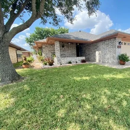 Rent this 2 bed house on 1356 Maple Street in Harlingen, TX 78552
