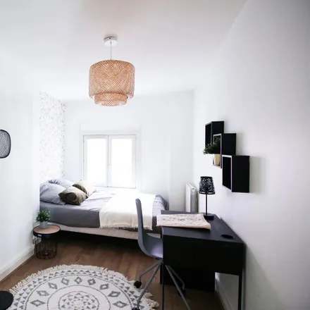 Rent this 1 bed apartment on Centre Scolaire Aux Lazaristes in Montée Saint-Barthélémy, 69005 Lyon