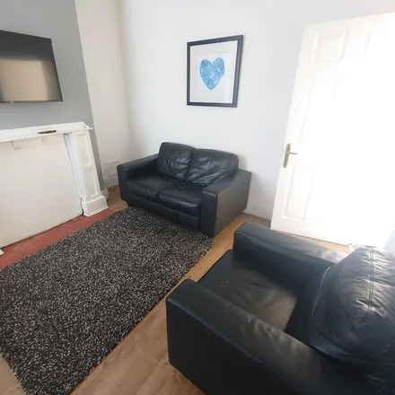 Rent this 4 bed townhouse on 53 Saxony Road in Liverpool, L7 8RH