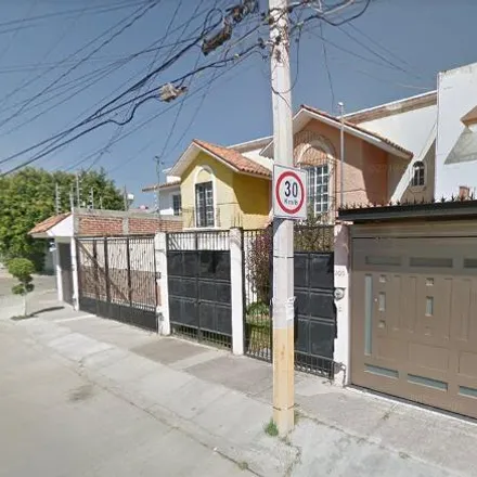 Buy this 4 bed house on Calle Condado de Cataluña 207 in Los Frayles De Real De San Jose, 37218 León