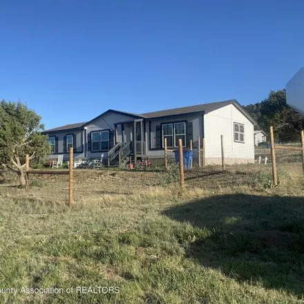 Buy this studio apartment on 1304 Little Creek Road in Lincoln County, NM 88312