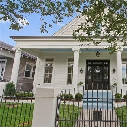 Buy this 3 bed condo on 4133 Iberville Street in New Orleans, LA 70119