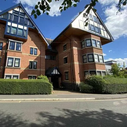 Rent this 2 bed room on Wilmslow Conservative Club in Grove Avenue, Wilmslow