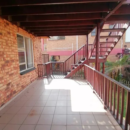 Image 6 - Illovo Beach, Station Road, KwaZulu-Natal, 4126, South Africa - Apartment for rent