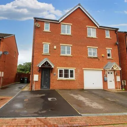 Buy this 5 bed townhouse on 8 Blackthorn Way in Clayton West, HD8 9GU