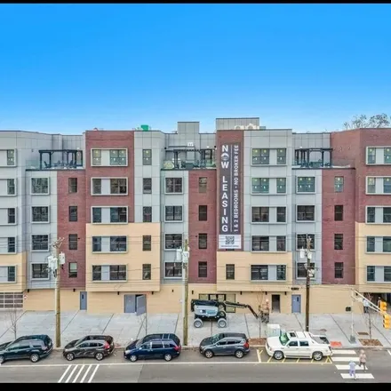 Rent this 1 bed apartment on JFK Boulevard at Lincoln Street in John F. Kennedy Boulevard, Croxton