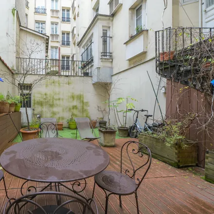 Image 5 - 2 Place Marcel Aymé, 75018 Paris, France - Apartment for rent
