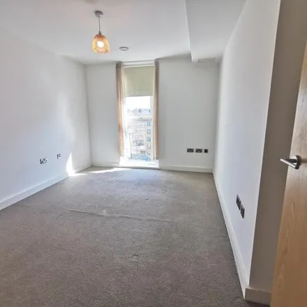 Image 3 - Babbage Point, 20 Norman Road, London, SE10 9FA, United Kingdom - Apartment for rent