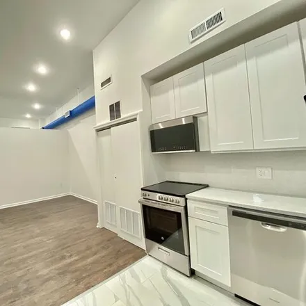 Rent this 1 bed apartment on 37 North 3rd Street in Philadelphia, PA 19123
