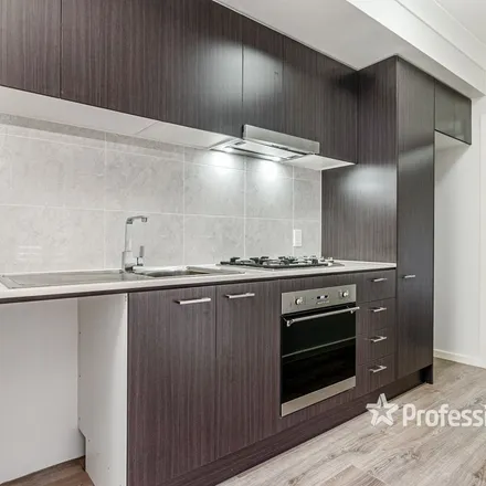Image 8 - 7 Batten Crescent, Ermington NSW 2115, Australia - Apartment for rent
