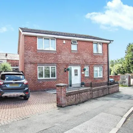 Image 1 - 2a Bryn Road South, Ashton-in-Makerfield, WN4 8AL, United Kingdom - House for sale