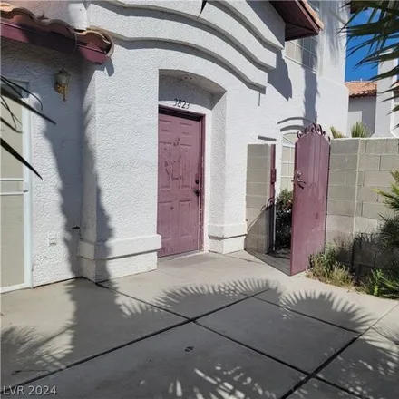 Image 3 - 3823 Starfield Lane, Spring Valley, NV 89147, USA - House for rent