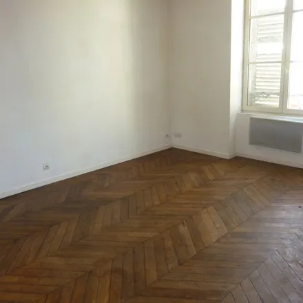 Rent this 3 bed apartment on 35 Rue du Champ Rond in 45000 Cité Emile Zola, France