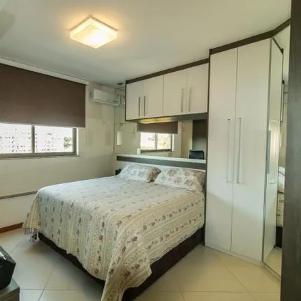 Buy this 2 bed apartment on Rua Retiro dos Artistas in Pechincha, Rio de Janeiro - RJ