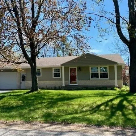 Buy this 3 bed house on 523 Sunset Avenue in Stevens Point, WI 54481
