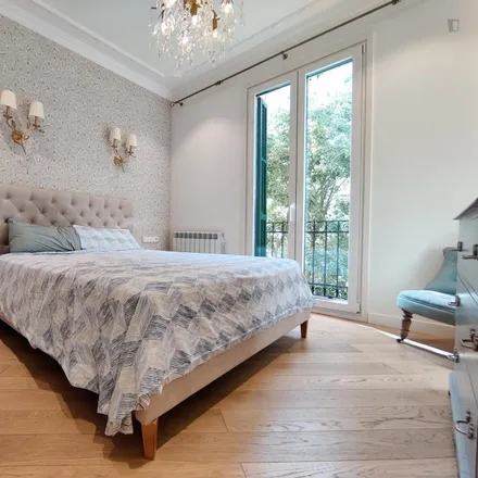 Rent this 3 bed apartment on Carrer de Roger de Flor in 252, 08001 Barcelona