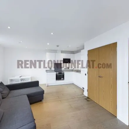 Rent this 1 bed apartment on Roding House in Cambridge Road, London