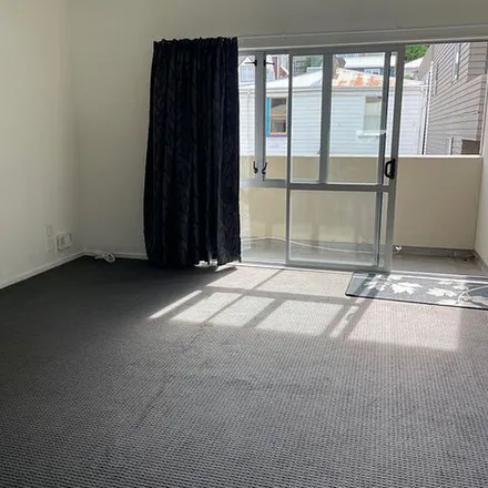 Rent this 3 bed apartment on 27 Drummond Street in Mount Cook, Wellington 6021