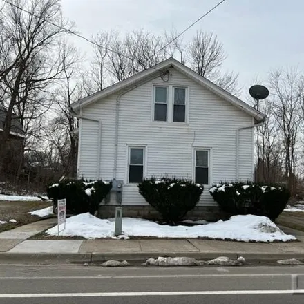 Image 8 - 583 Michigan Avenue, Adrian, MI 49221, USA - House for rent