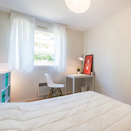 Rent this 3 bed room on 21 Rue de la Bannière in 69003 Lyon, France