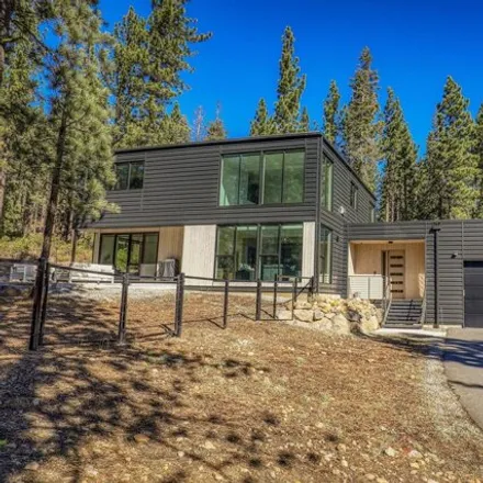 Buy this 5 bed house on Sierra Drive in Truckee, CA 96160