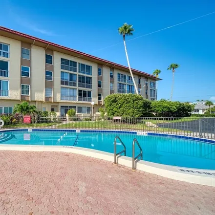 Buy this 2 bed condo on 105 Island Way in Clearwater, FL 33767