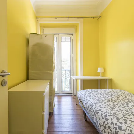 Rent this 6 bed room on Cervetoria in Avenida Rovisco Pais 6A, 1000-268 Lisbon