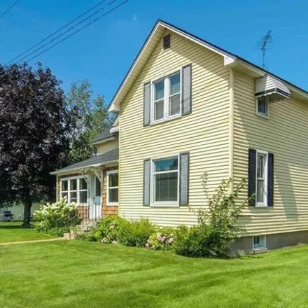 Buy this 5 bed house on 132 South Saint Mary's Street in Lake Leelanau, Leland Township
