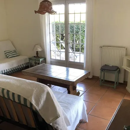 Rent this 1 bed house on 06510 Gattières