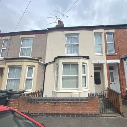 Rent this 4 bed townhouse on 4 Kingsland Avenue in Coventry, CV5 8DX
