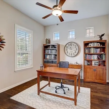 Image 5 - 120 Belford Street, Georgetown, TX 78628, USA - House for sale