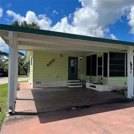 Rent this 3 bed house on 1102 West Gleneagles Road in Marion County, FL 34472