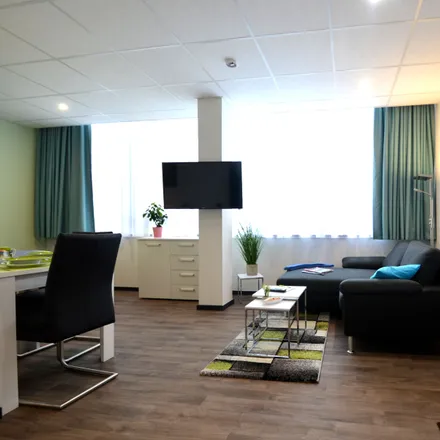 Rent this 1 bed apartment on Kaiserstraße 73 in 63065 Offenbach am Main, Germany