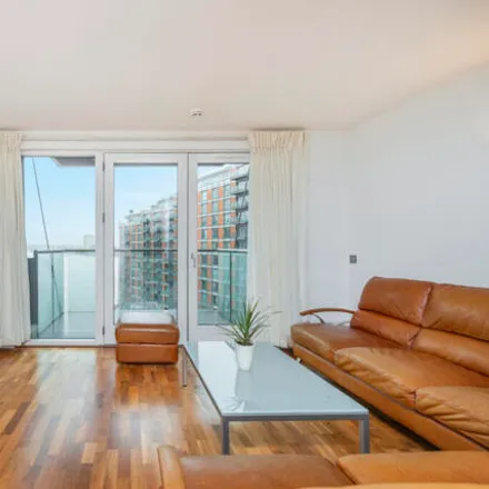 Buy this 2 bed apartment on New Providence Wharf in 1 Fairmont Avenue, London