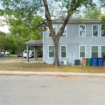 Image 3 - 4801 Avenue H, Austin, Texas, 78751 - House for sale